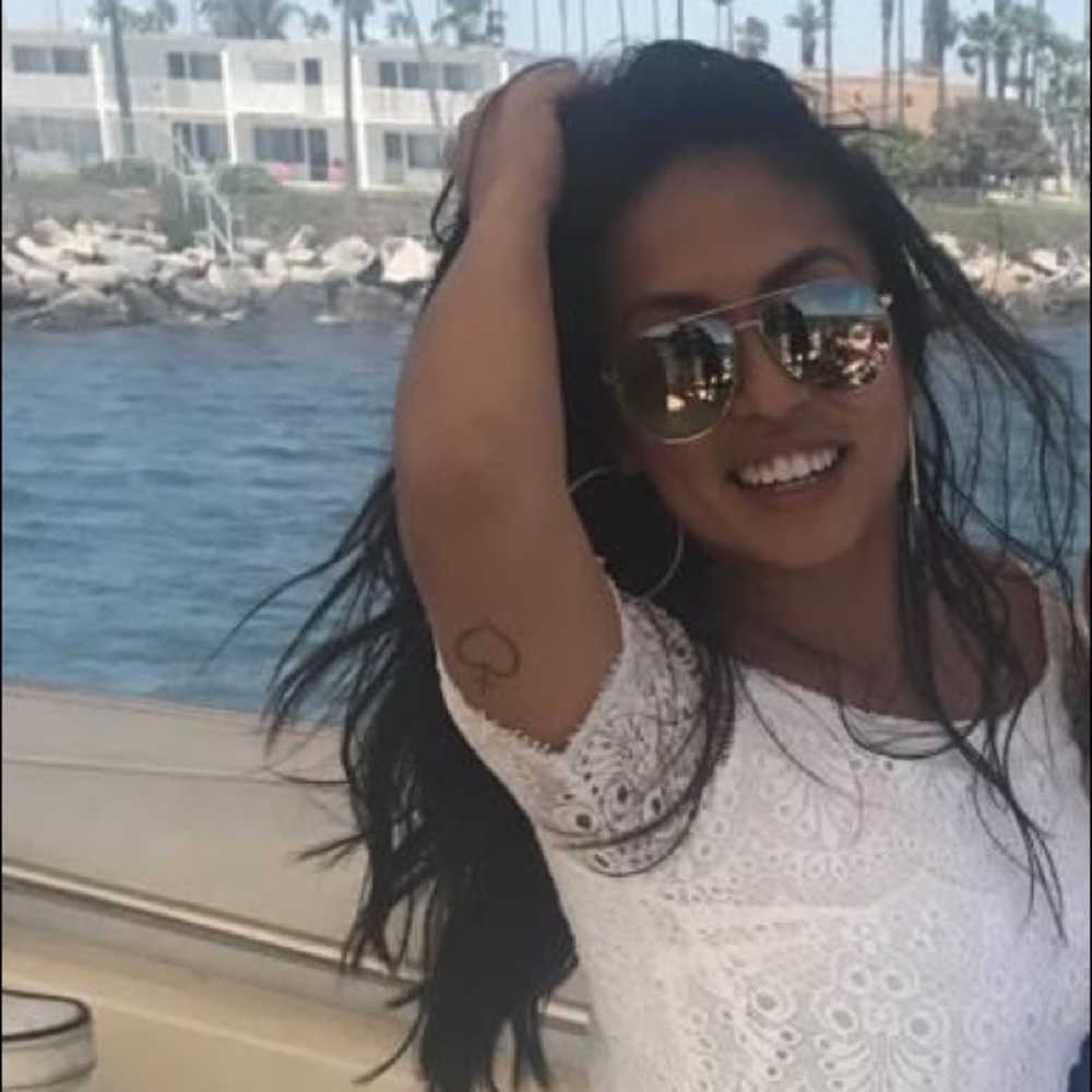 Meet your Posher, May